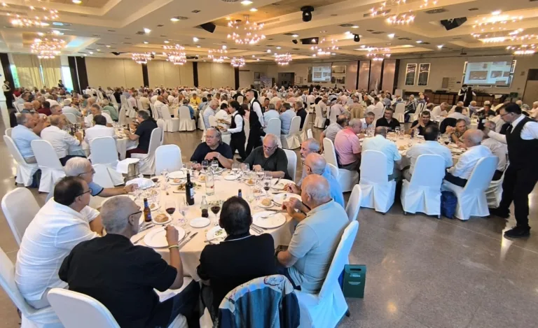 Más de 350 antiguos aprendices de Bazán celebran el centenario de su Escuela con un emotivo encuentro en Cartagena