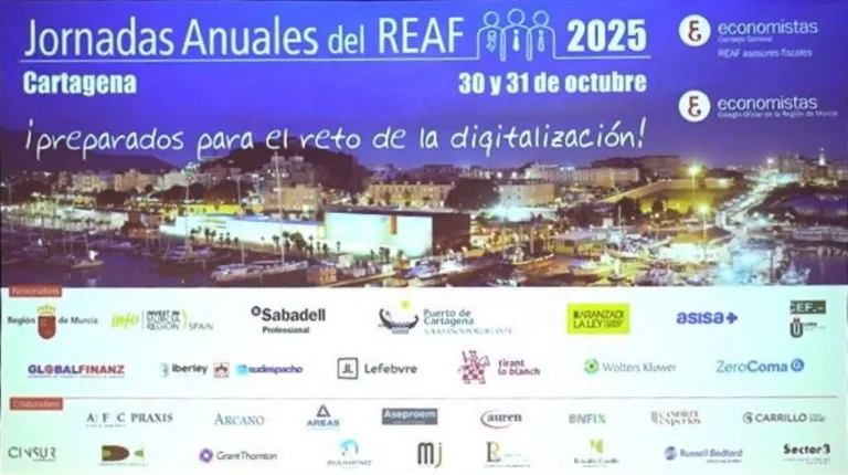 Los economistas recomiendan anticipar gastos y planificar inversiones antes de fin de año para reducir la factura fiscal