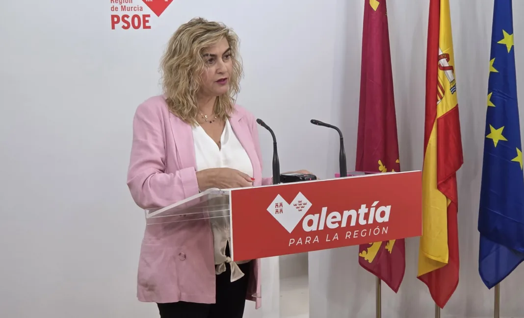 FOTO_CarminaFernández El PSOE acusa a López Miras de “irresponsabilidad” por no activar la coordinación ante la alerta roja en el Campo de Cartagena