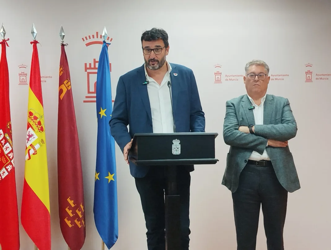 El PSOE alerta de que Murcia puede perder 22,6 millones de euros en fondos europeos para vivienda pública por la mala gestión del PP El PSOE alerta de que Murcia puede perder 22,6 millones de euros en fondos europeos para vivienda pública por la mala gestión del PP