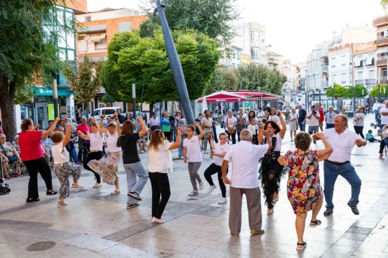 Calasparra celebra el Día Internacional de las Personas Mayores con música, convivencia y compromiso social