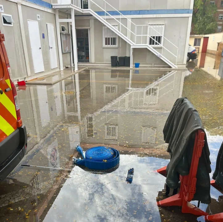 Exigen el cierre inmediato de los barracones de Protección Civil de Murcia por riesgo para voluntarios y ciudadanía Exigen el cierre inmediato de los barracones de Protección Civil de Murcia por riesgo para voluntarios y ciudadanía