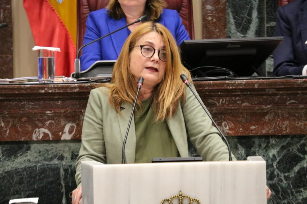 El PSOE exige explicaciones al consejero de Salud por la gestión deficiente de la cocina del Hospital de Yecla tras el escándalo del “bocadillo en una bolsa de basura” El PSOE exige explicaciones al consejero de Salud por la gestión deficiente de la cocina del Hospital de Yecla tras el escándalo del “bocadillo en una bolsa de basura”