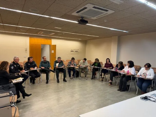 Alhama refuerza la coordinación policial y social en la lucha contra la violencia de género Alhama refuerza la coordinación policial y social en la lucha contra la violencia de género