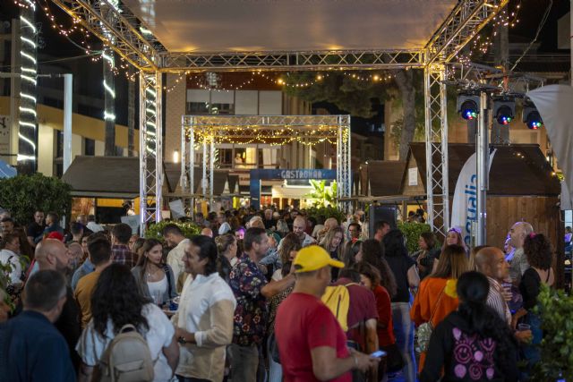 El Espacio Saborea reúne a una veintena de restaurantes y convierte Gastromar en el gran escaparate culinario del Mar Menor El Espacio Saborea reúne a una veintena de restaurantes y convierte Gastromar en el gran escaparate culinario del Mar Menor