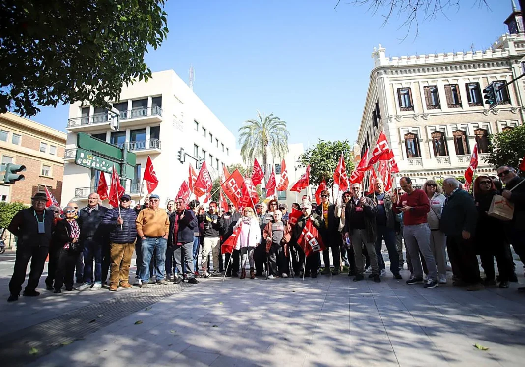 CCOO denuncia retrasos “injustificables” en las Ofertas de Empleo del Ayuntamiento de Murcia CCOO denuncia retrasos “injustificables” en las Ofertas de Empleo del Ayuntamiento de Murcia