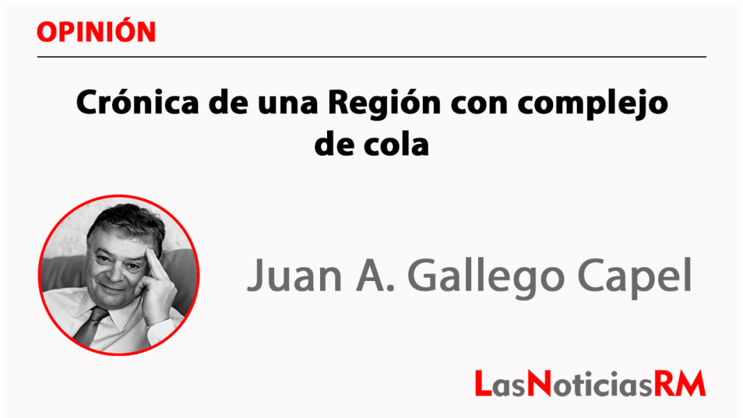 Crónica de una Región con complejo de cola Crónica de una Región con complejo de cola