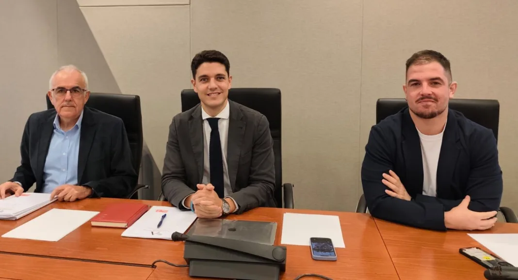 FOTO_JATorres La Asamblea aprueba la moción del PSOE para arreglar de forma urgente la carretera de El Cocón en Águilas