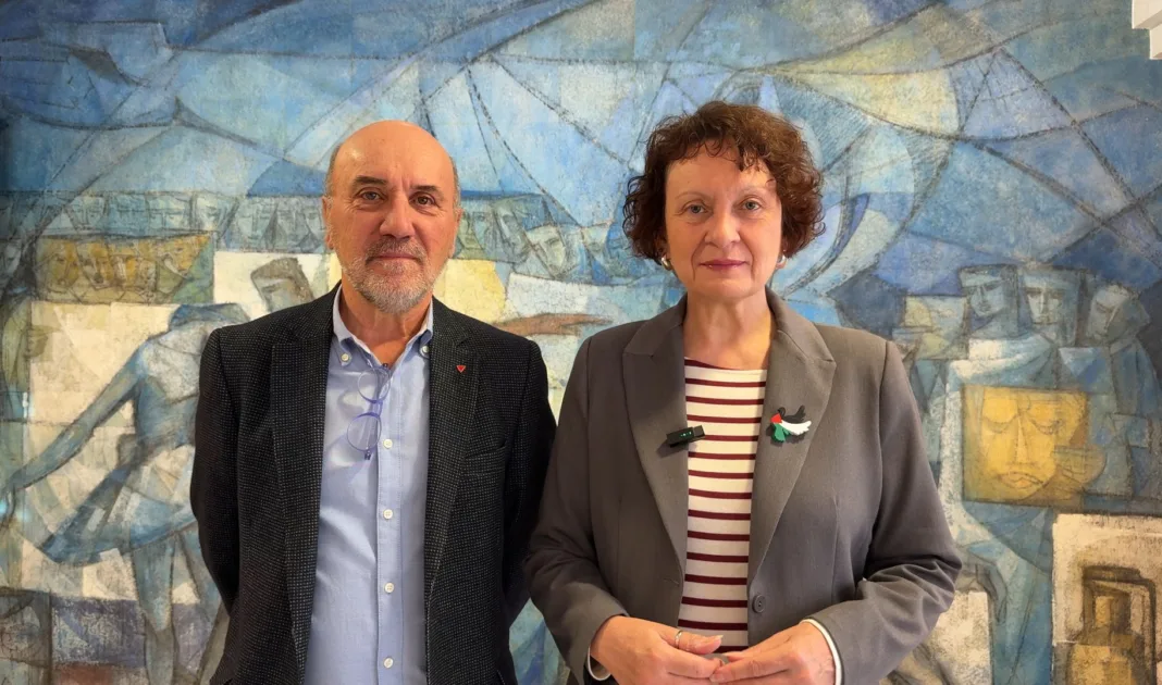 IU-Verdes y Podemos exigen en la Asamblea un giro urgente para acabar con el colapso de la dependencia en la Región de Murcia IU-Verdes y Podemos exigen en la Asamblea un giro urgente para acabar con el colapso de la dependencia en la Región de Murcia