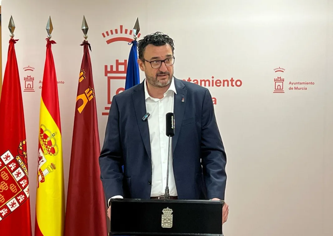 El PSOE exige declarar Murcia zona tensionada para frenar los alquileres desbocados y evitar la pérdida de 20 millones en vivienda asequible El PSOE exige declarar Murcia zona tensionada para frenar los alquileres desbocados y evitar la pérdida de 20 millones en vivienda asequible