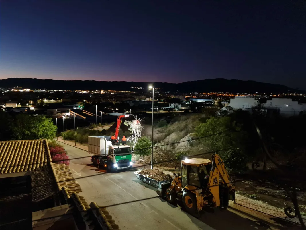 Alcantarilla elimina el pozo ciego del Cabezo Verde tras más de 30 años de denuncias vecinales Alcantarilla elimina el pozo ciego del Cabezo Verde tras más de 30 años de denuncias vecinales