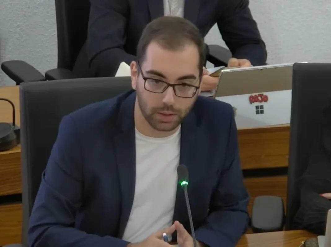 El PP aprueba en solitario unos presupuestos que recortan 1,5 millones y “no responden a la realidad social de Alcantarilla”