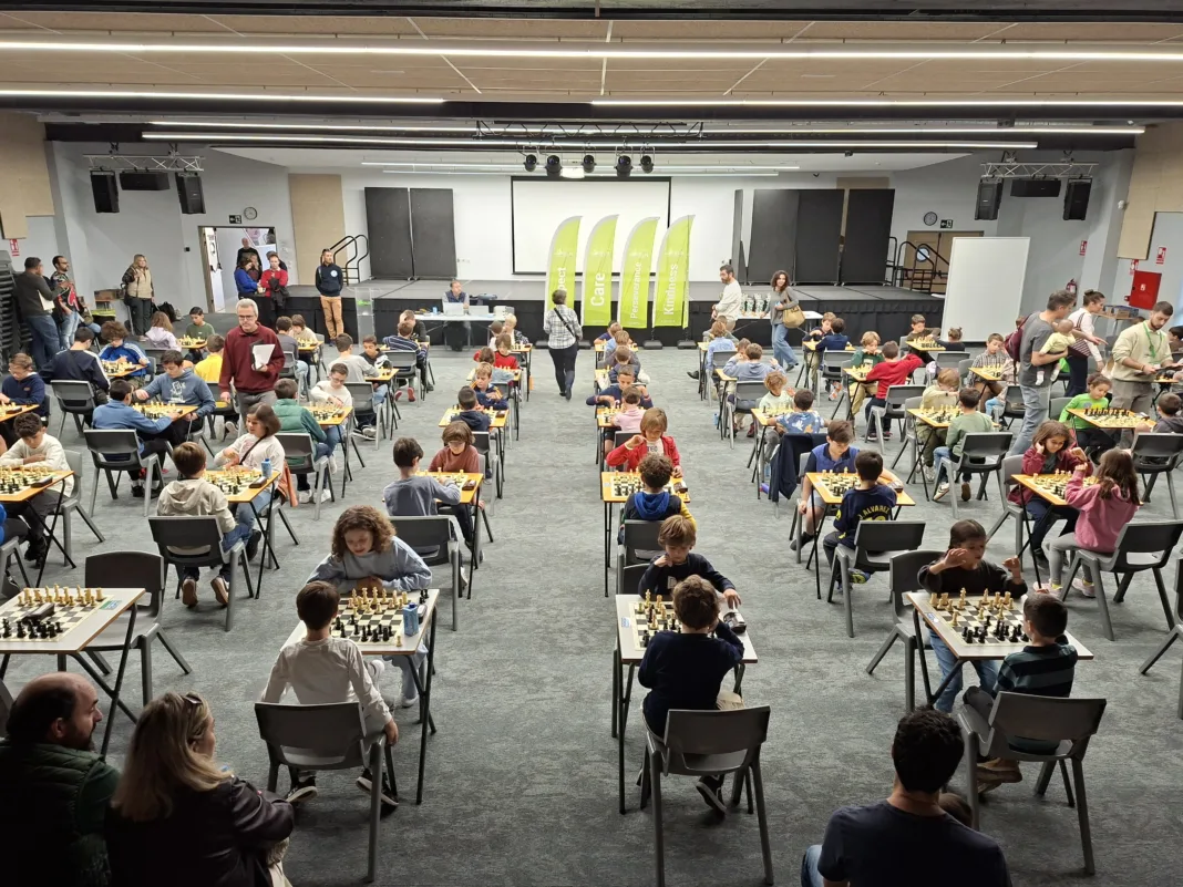 El ajedrez se afianza como motor educativo en la Región de Murcia