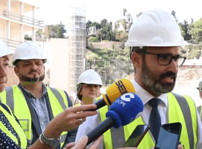 El PSOE denuncia que la alcaldesa de Cartagena utiliza los medios municipales para difundir información falsa sobre las inversiones en el Anfiteatro Romano
