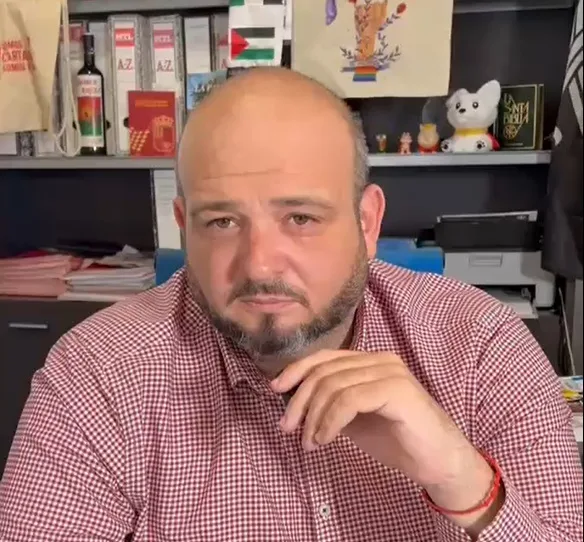 El PSOE acusa a Noelia Arroyo de plagiar el pliego del nuevo servicio municipal de bicicletas El PSOE acusa a Noelia Arroyo de plagiar el pliego del nuevo servicio municipal de bicicletas