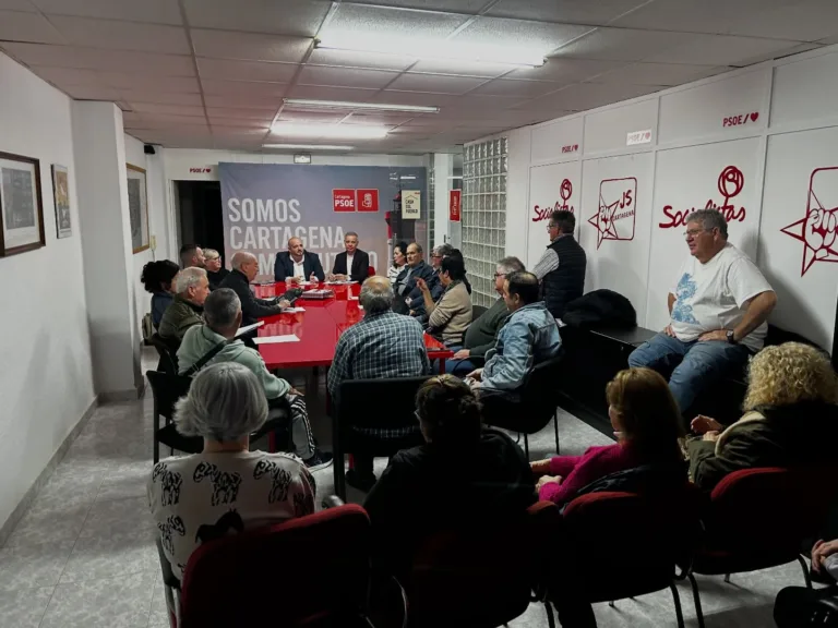 El PSOE critica que la Ordenanza de Quioscos se apruebe sin consultar a los adjudicatarios