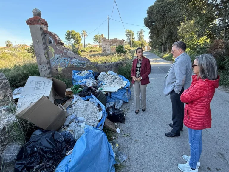 Las pedanías de Murcia sufren una expansión “descontrolada” de escombreras ilegales ante la inacción del PP de La Glorieta