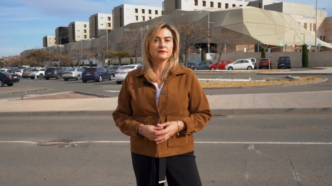 El PSOE acusa a López Miras de desmantelar la sanidad pública mientras dispara las derivaciones a la privada El PSOE acusa a López Miras de desmantelar la sanidad pública mientras dispara las derivaciones a la privada