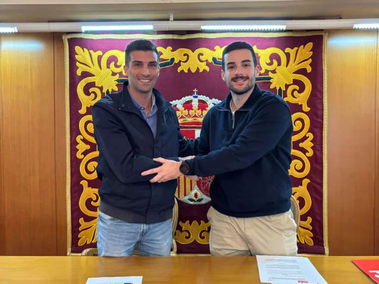 PSOE y Unidad x Alguazas alcanzan un acuerdo para aprobar los Presupuestos de 2026 sin pacto de gobierno