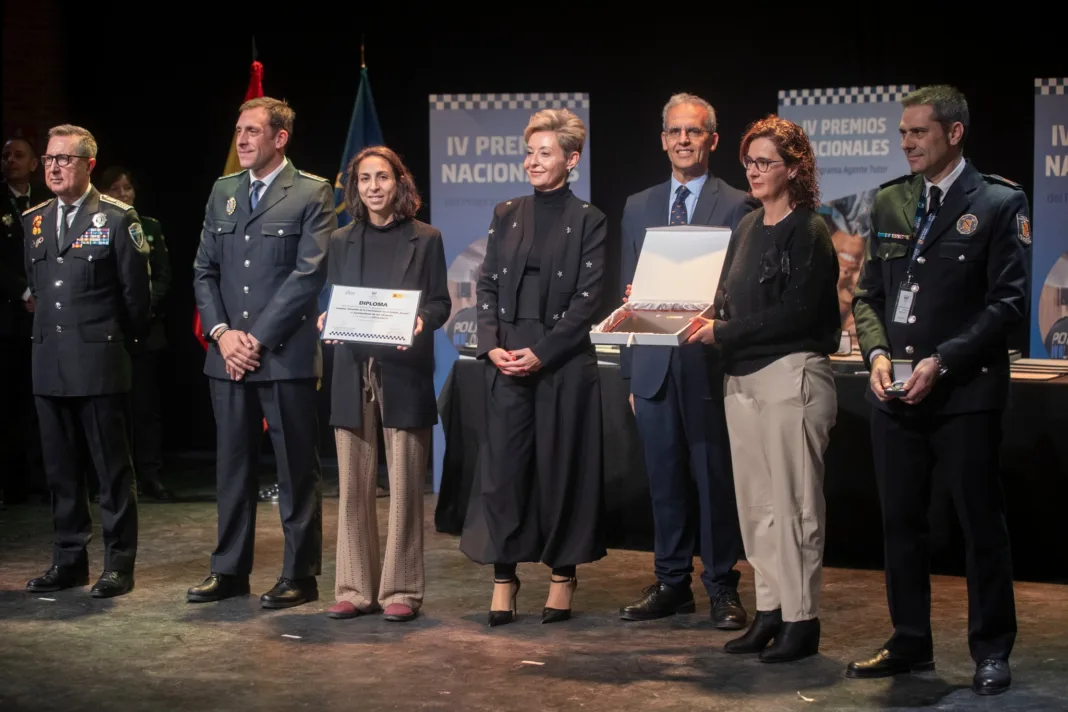 Los Alcázares recibe un premio nacional por su proyecto de convivencia juvenil Convive