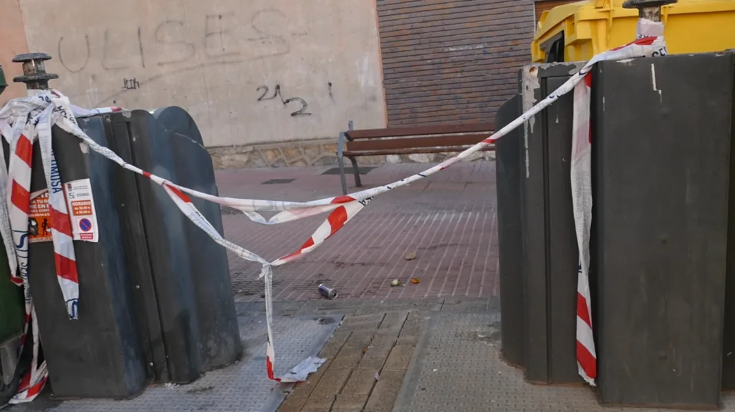 El PSOE denuncia dos años y medio de contenedores rotos pese a subir la tasa de basura un 69% en Molina El PSOE denuncia dos años y medio de contenedores rotos pese a subir la tasa de basura un 69% en Molina