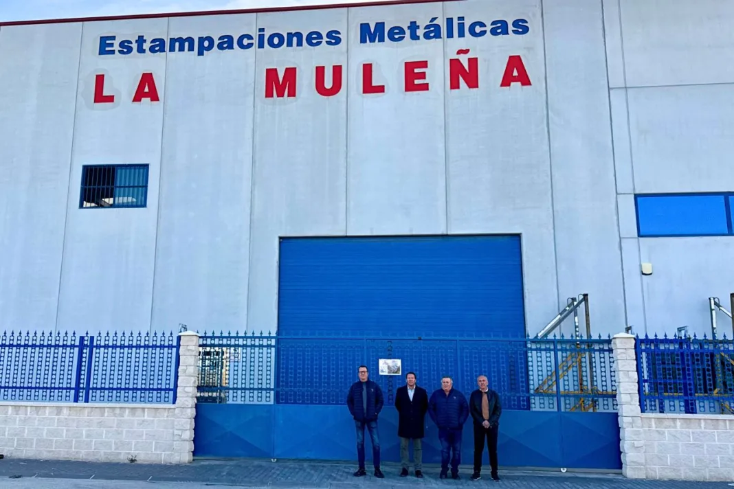 El Ayuntamiento de Mula respalda la expansión de Estampaciones Metálicas La Muleña, referente en innovación industrial e inclusión laboral El Ayuntamiento de Mula respalda la expansión de Estampaciones Metálicas La Muleña, referente en innovación industrial e inclusión laboral