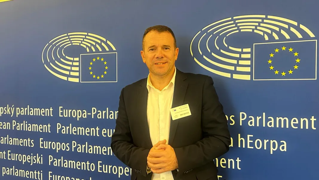 Fernando Moreno en Bruselas El PSRM-PSOE respalda las protestas agrarias y defiende en Europa una PAC más fuerte para la Región de Murcia