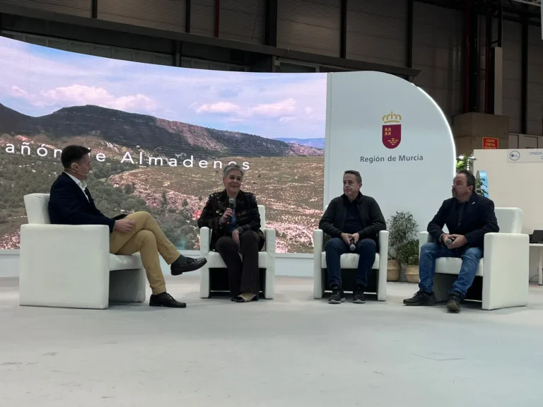 Calasparra refuerza en FITUR su modelo turístico ligado a la geología, el paisaje y el Arroz con DOP