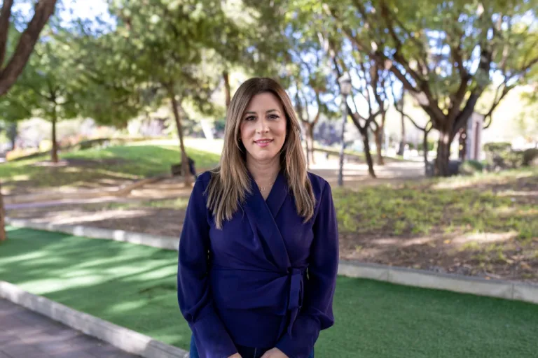 Isabel Gadea acusa a López Miras de rechazar la financiación autonómica para obedecer a Feijóo