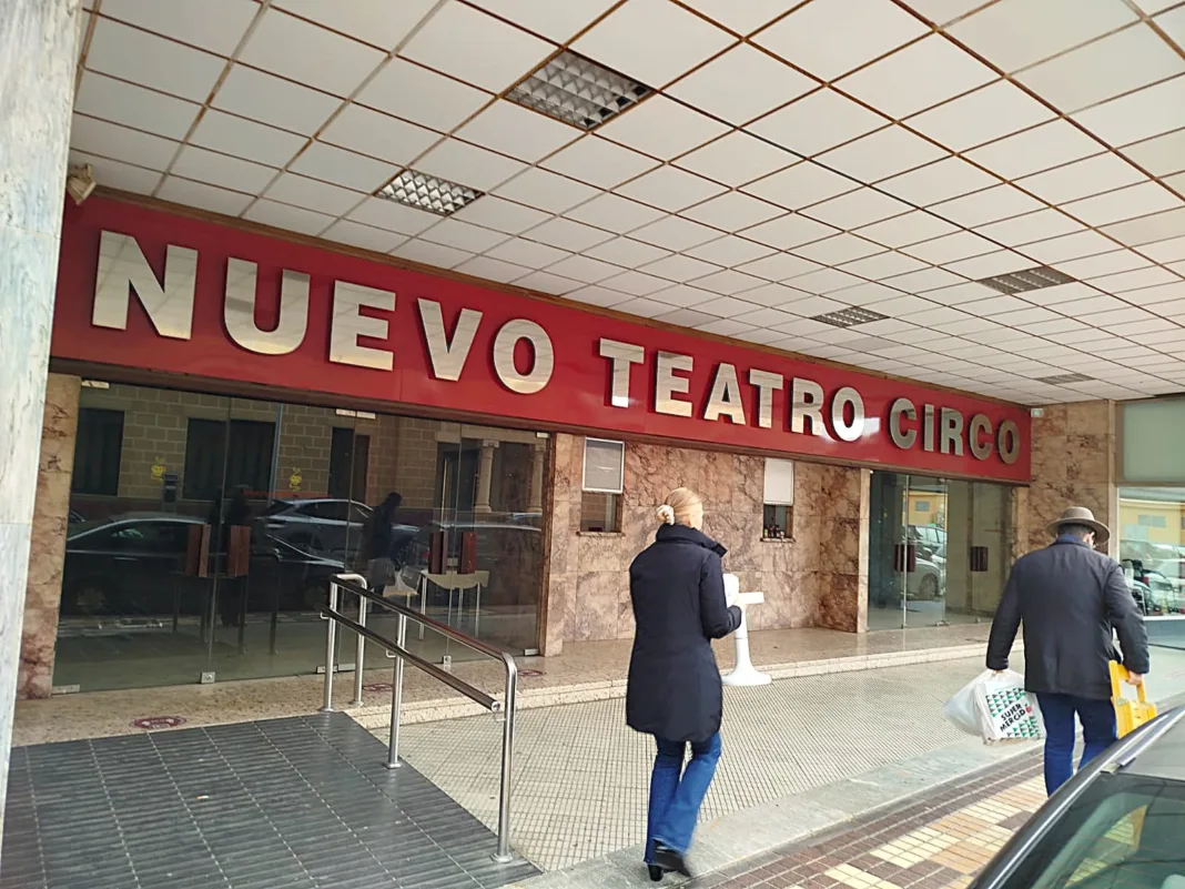 El Partido Cantonal acusa a Arroyo de paralizar la reforma del Nuevo Teatro Circo por falta de presupuesto