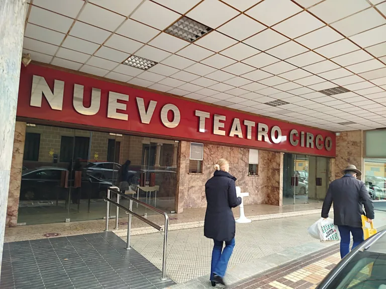El Partido Cantonal acusa a Arroyo de paralizar la reforma del Nuevo Teatro Circo por falta de presupuesto