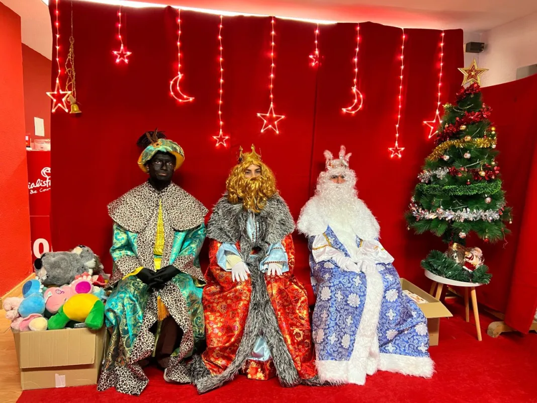 La campaña solidaria de juguetes de Juventudes Socialistas de Caravaca bate récords en su décima edición