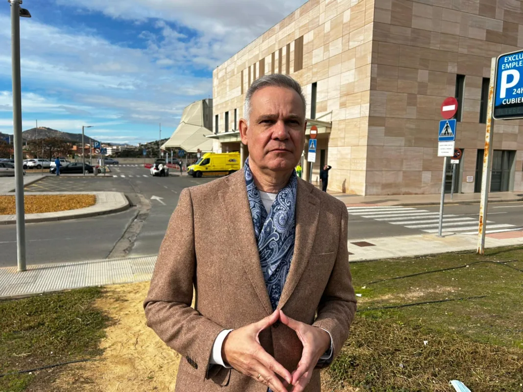 Pedro Contreras El PSOE que el hospital Santa Lucía tiene “filtraciones crónicas” y señala al SMS por la falta de mantenimiento