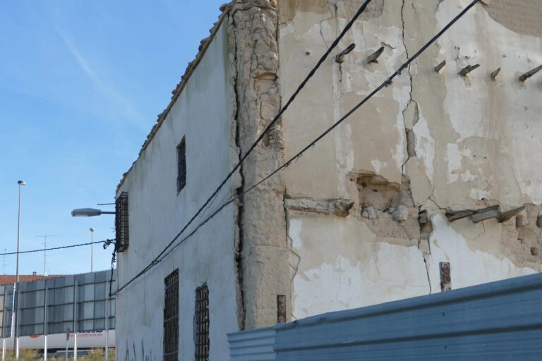 El PSOE denuncia el abandono de la Huerta de Arriba y el caos en la gestión municipal del festival B-Side