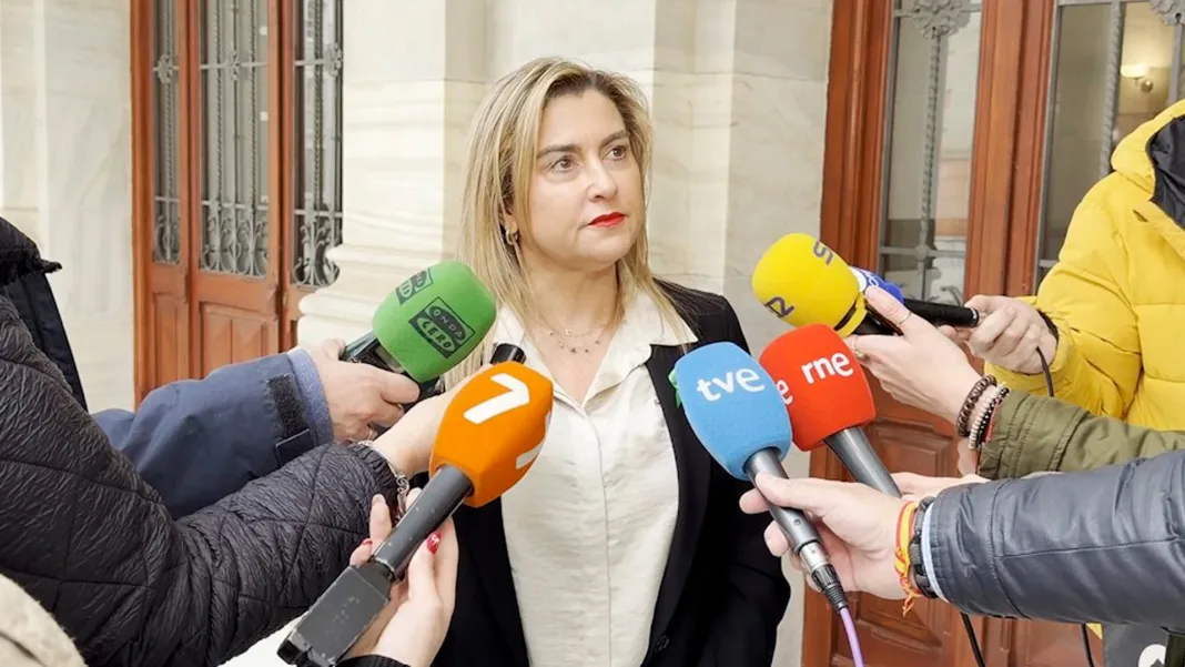 Carmina Fernández insta a López Miras a aceptar el “decálogo” del PSRM para abaratar vivienda