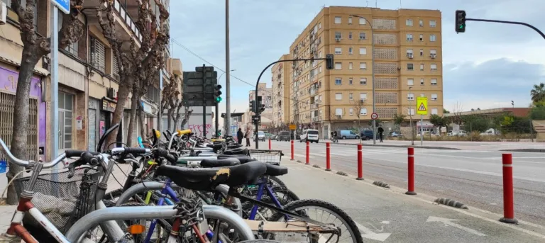El PSOE exige a Ballesta que frene la retirada del carril bici de Alcantarilla