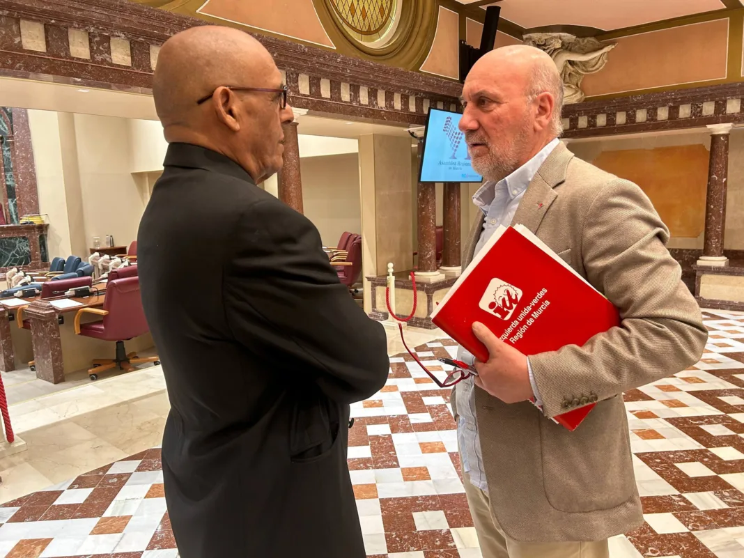 Omar Brahim - Álvarez-Castellanos IU-Verdes acusa al PP de usar el agua para “alarmismo” contra el acuerdo España-Marruecos