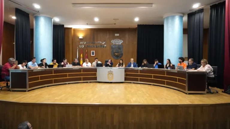 Los Alcázares se suma al acuerdo verde de la UE y se fija metas ambientales hasta 2030