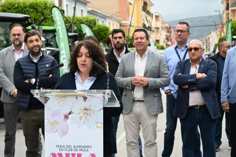 La Feria Agrícola de Mula reivindica el peso del campo en el desarrollo local