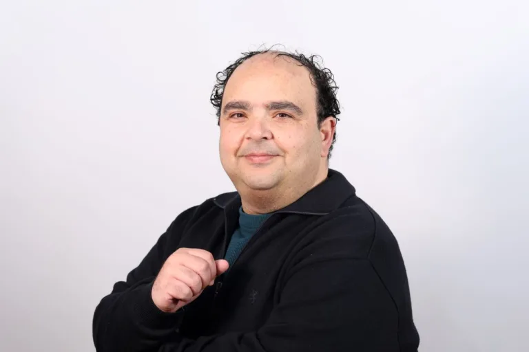 El PSRM destaca la inversión récord en becas y la contrapone a López Miras