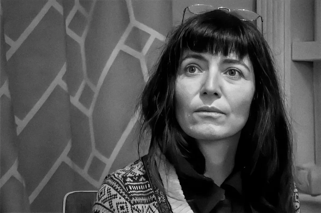 Murcia presenta “Arterial”, la novela debut de María José Galé Moyano en Libros Traperos