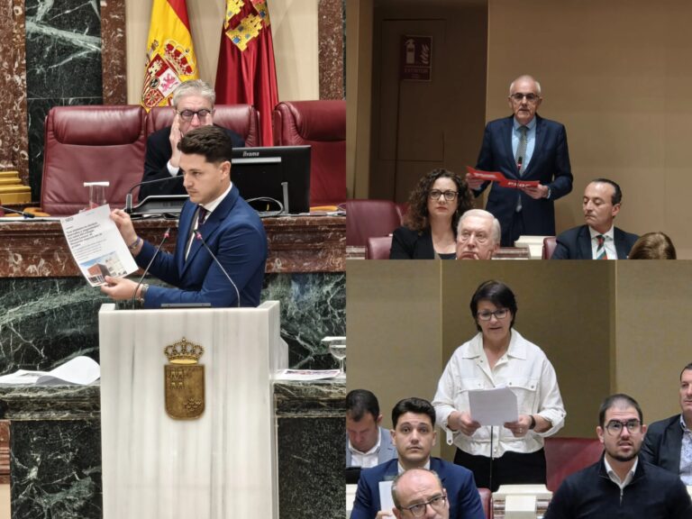 El PSOE carga contra López Miras por ocultar fondos de vivienda, no climatizar aulas y mantener barreras en los colegios