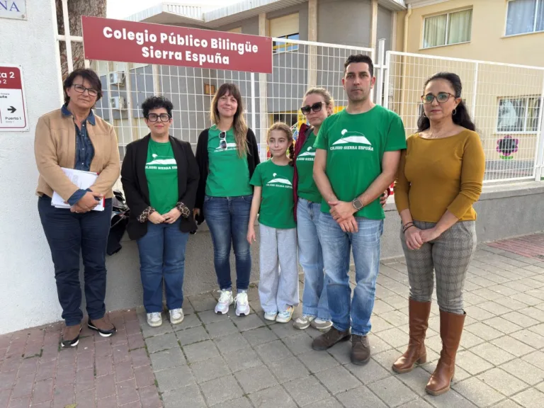 El PSOE lleva a la Asamblea la falta de accesibilidad del CEIP Sierra Espuña