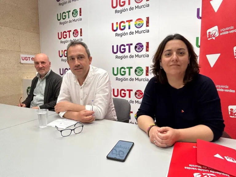 IU reivindica en Murcia el modelo asturiano de vivienda frente al PP