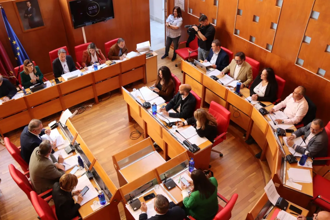 PP y Vox bloquean las mociones del PSOE en Lorca