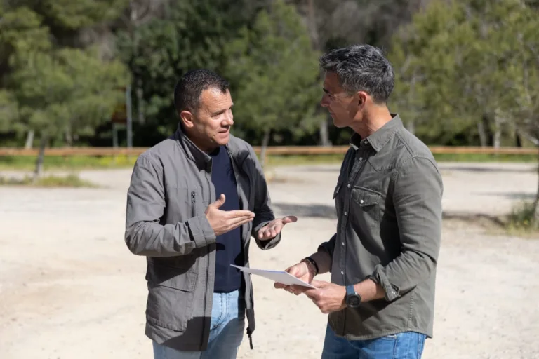 El PSOE denuncia precariedad en bomberos forestales y exige aplicar la ley en la Región