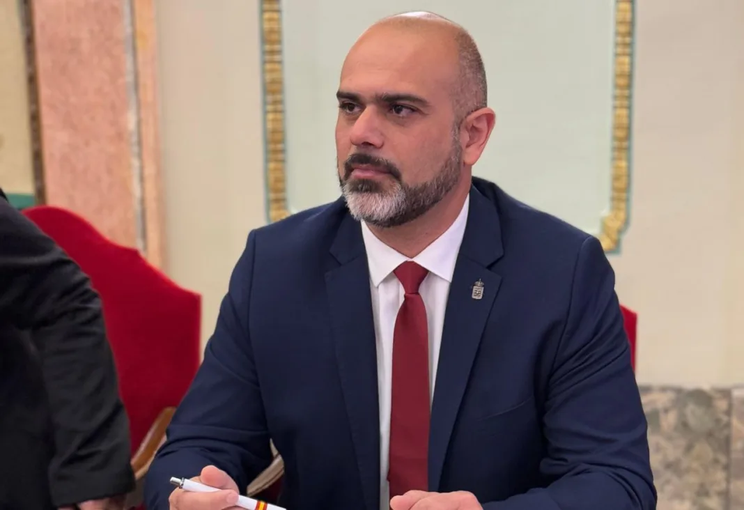 El PSOE pide presencia real de la Policía Local en las pedanías