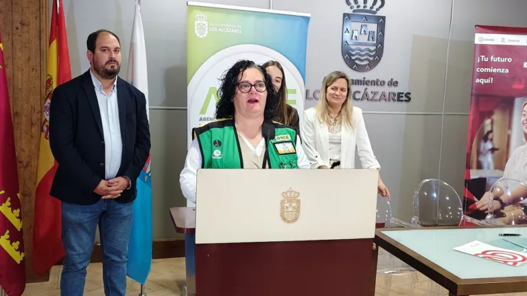 Los Alcázares e Inserta Empleo impulsan la inclusión laboral