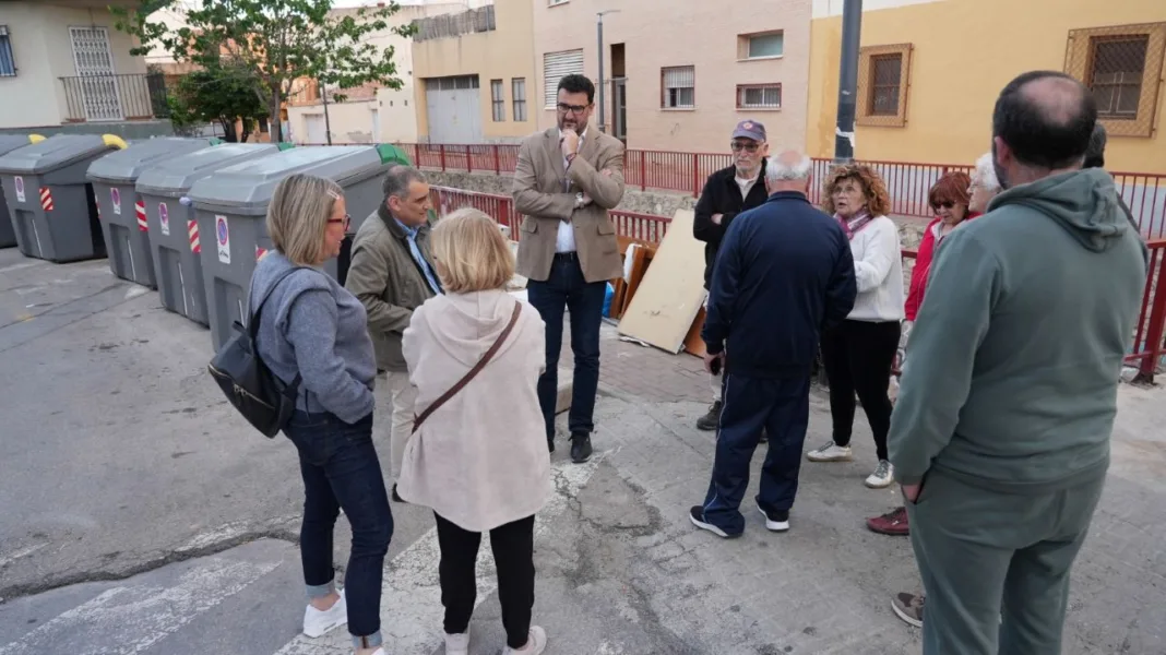 Vecinos de La Alberca denuncian suciedad, ratas y falta de medios de limpieza