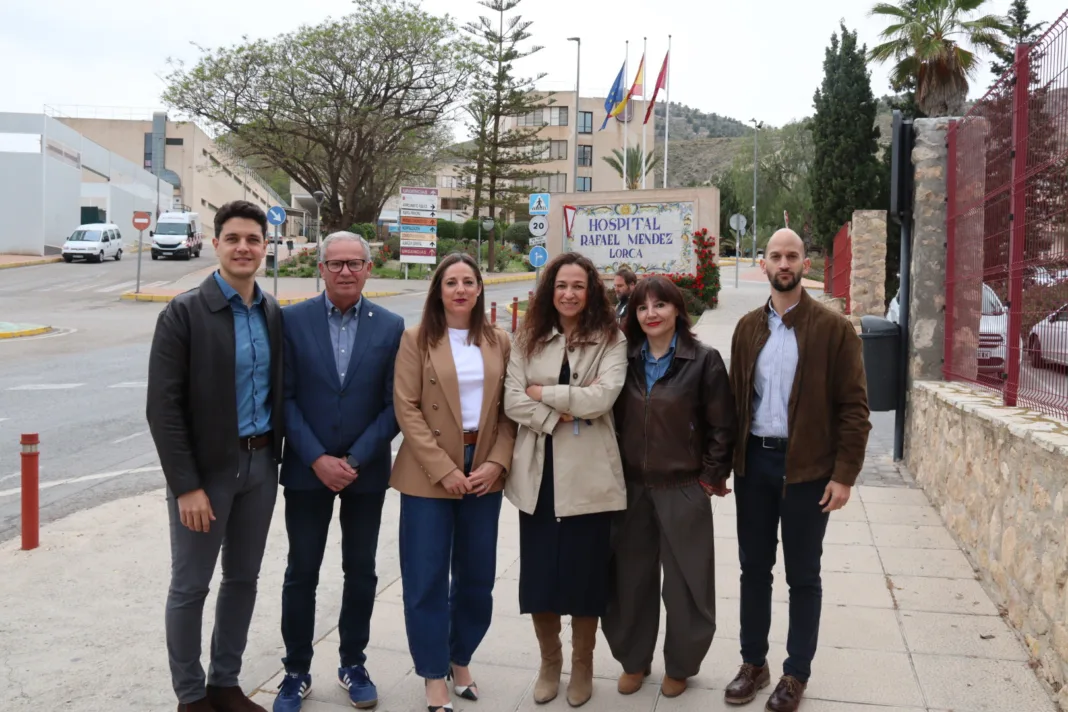 El PSOE acusa a PP y Vox de alimentar bulos mientras exige otro hospital para Lorca